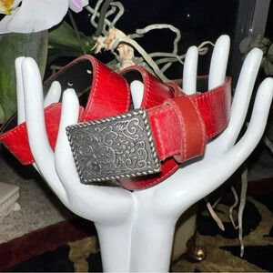 Women’s Vintage Merlot Distressed Leather Belt Century Canada Pewter Tone Buckle